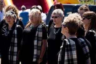 Heyl St Piran Singers entertain the crowds